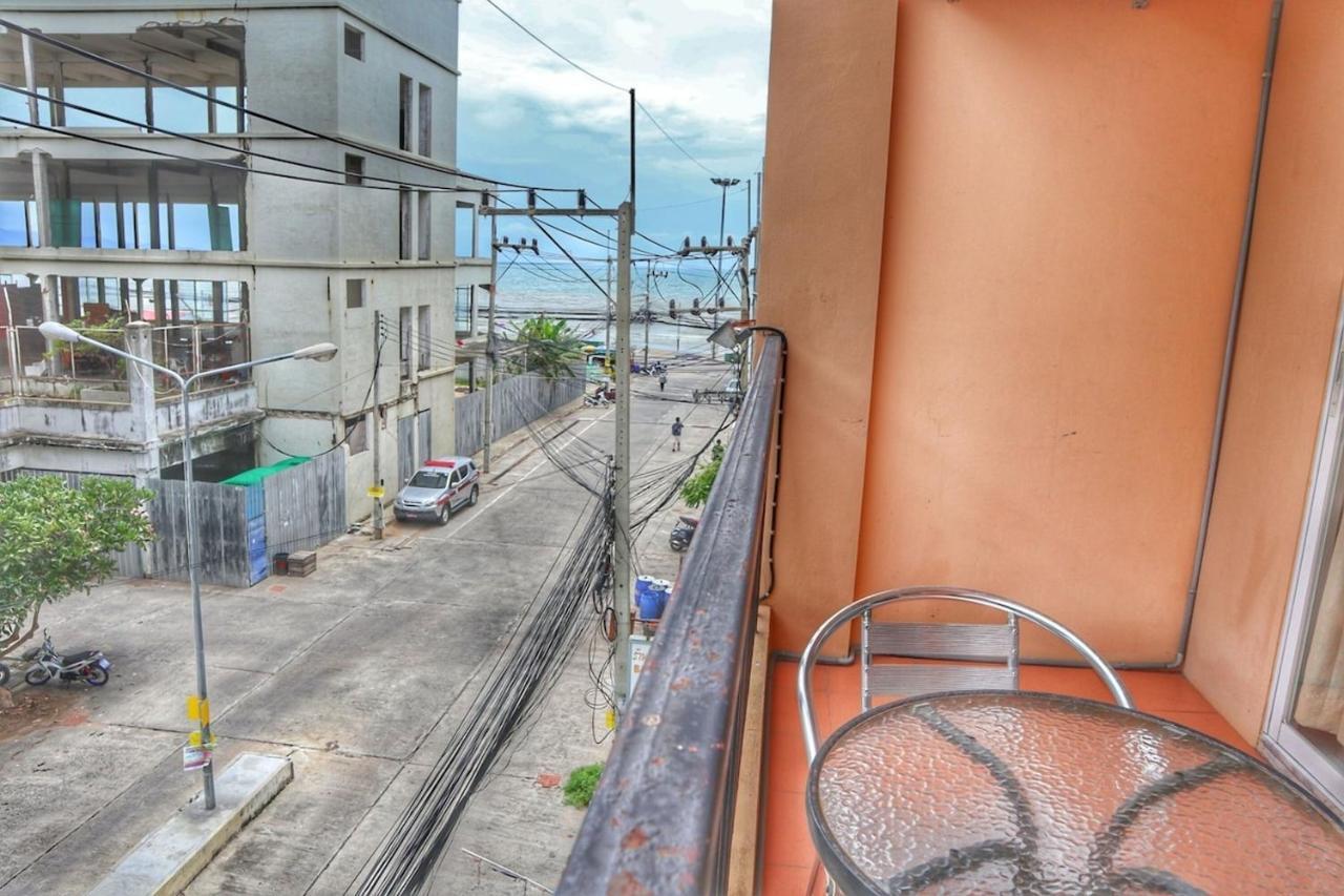 Отель Orange Jomtien Экстерьер фото