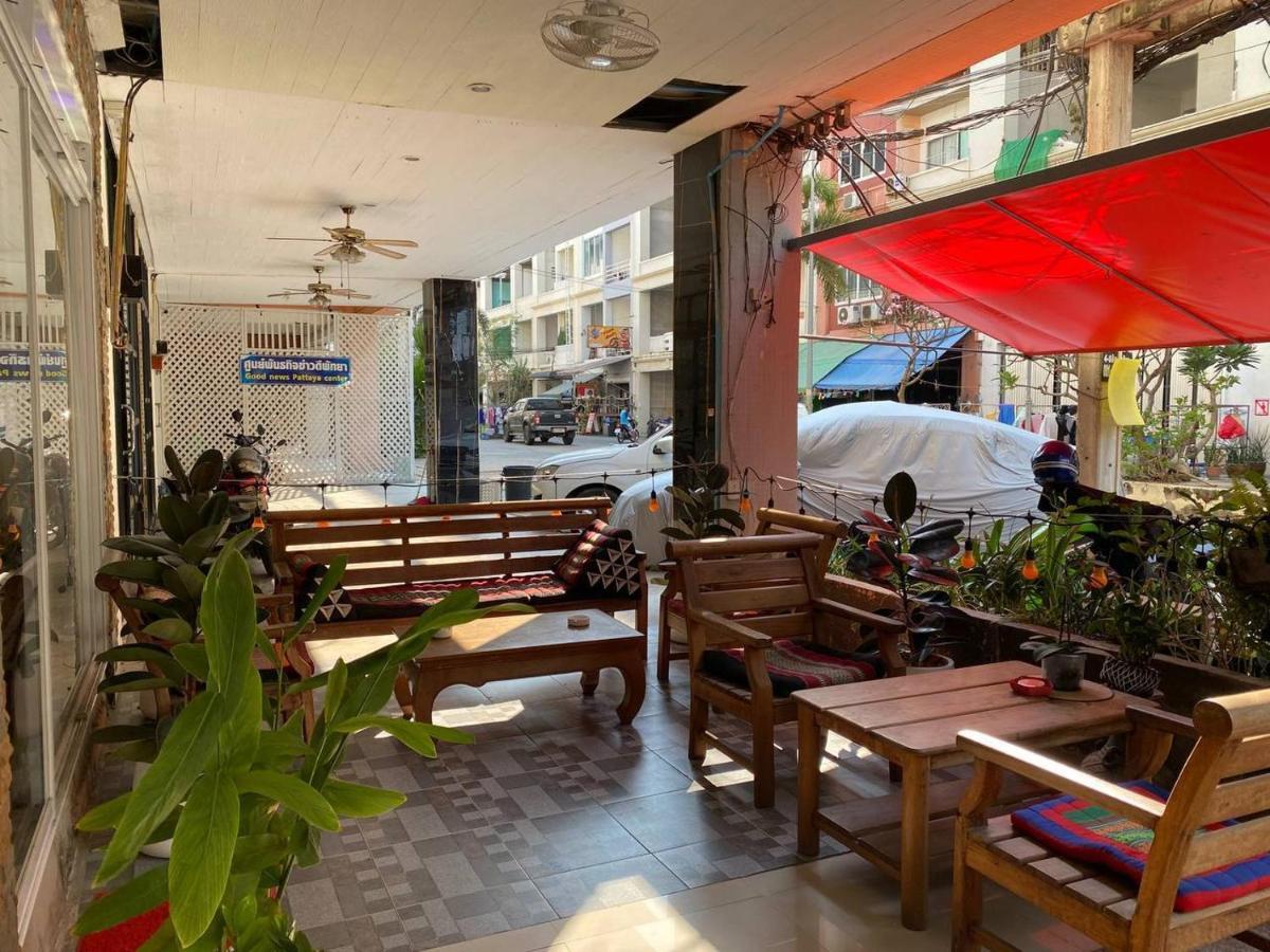 Отель Orange Jomtien Экстерьер фото