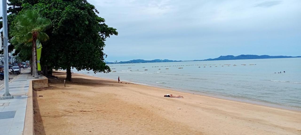 Отель Orange Jomtien Экстерьер фото